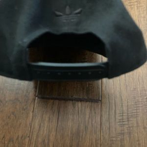 Black adidas hat